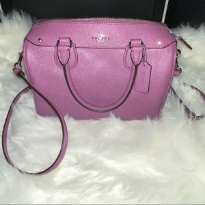 🌸purple Coach crossbody bag💜